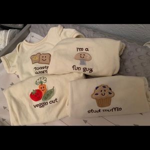 Food Pun Onesies 🥰💛